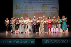 Homenaje a 19 Docentes en su Jubilación en el Inicio del Curso Escolar 2024-25 - Fotogalería