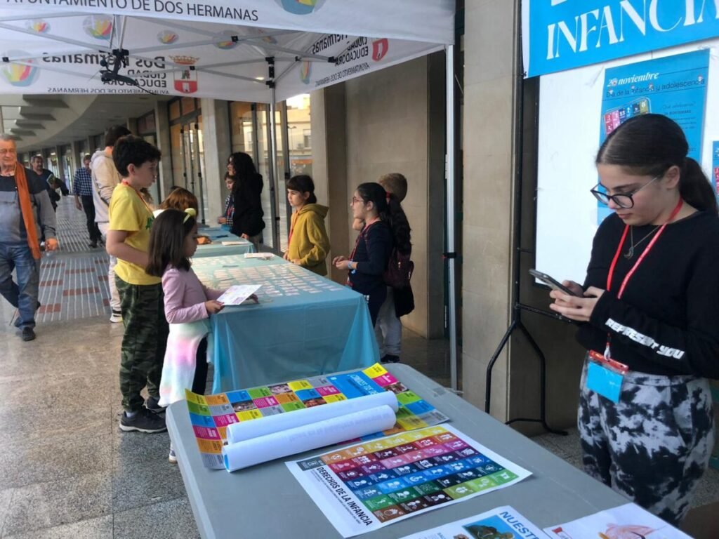 Día Mundial de la Infancia y Adolescencia