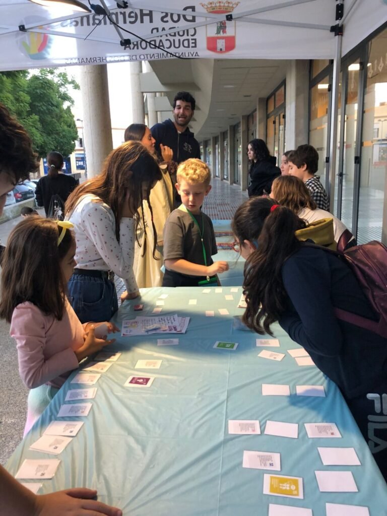 Día Mundial de la Infancia y Adolescencia