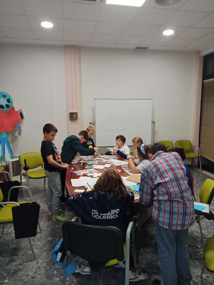 20N. Día Mundial de la Infancia y Adolescencia