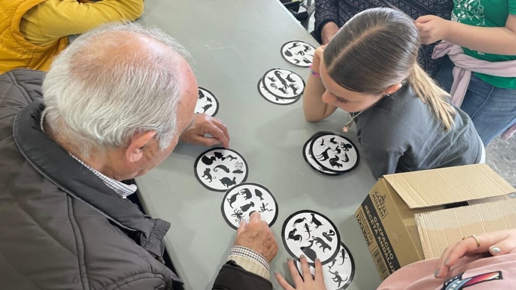 Jugar para Recordar: Proyecto del CEIP Ntra. Sra. del Amparo para AFA Dos Hermanas