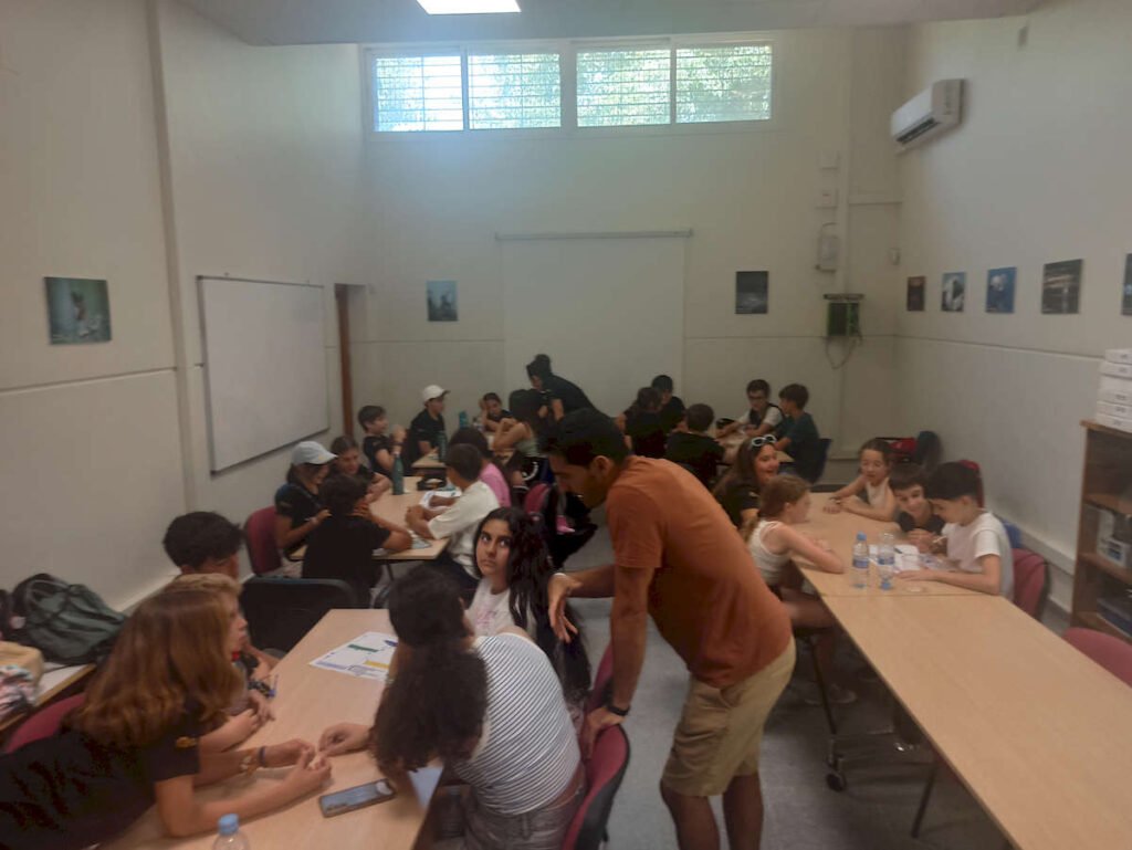 Convivencia de buenas prácticas del Grupo de Participación Local de Infancia y Adolescencia de Dos Hermanas “IADH” y el Consejo Local de la Infancia y la Adolescencia de Los Palacios y Villafranca
